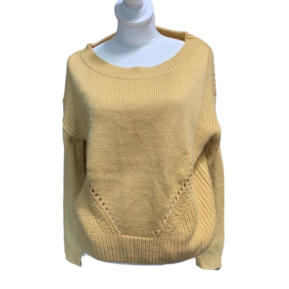 Aeropostale women's size small yellow knit sweater